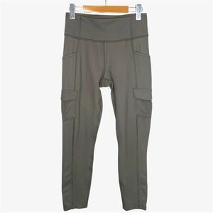 LULULEMON size: 6 scenic route 7/8 tight 25" in grey sage
